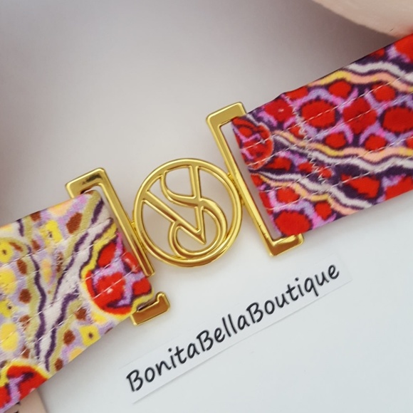 NEW Victoria's secret 34 36D BOMBSHELL BIKINI TOP - Picture 3 of 3